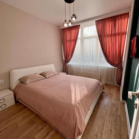 Appartement Luxury Pearl Odessa Extérieur photo